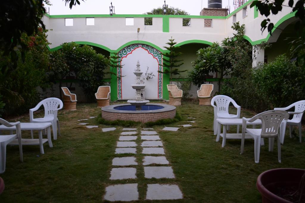 Anandam Palace Pushkar Exterior foto